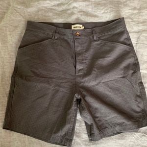 Taylor Stitch Camp Short in Ripstop Gravel /35